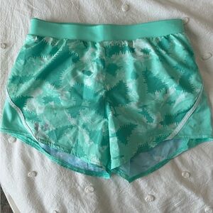 Under armor shorts size small